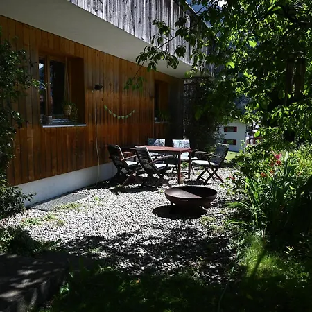 Allmein 2 Daire Vandans